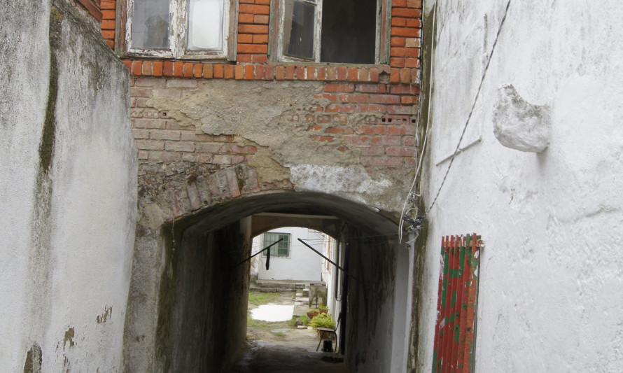 Imagem representativa de Quinta da Filipa de Água / Quinta de Nossa Senhora da Esperança. Pormenor de passagem interior