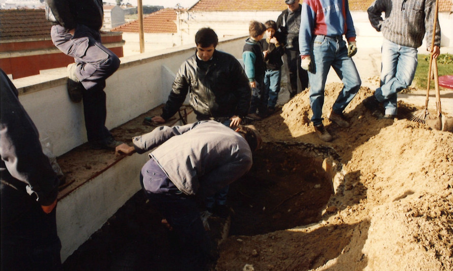 Imagem representativa de Igreja de Santiago. Fase de trabalho durante o acompanhamento arqueológico.