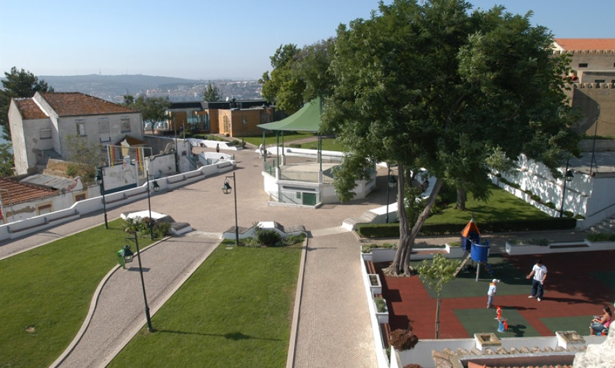 Imagem representativa de Jardim do Castelo