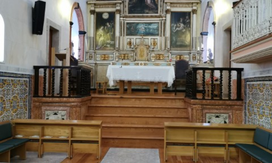 Imagem representativa de Igreja da Misericórdia de Almada - Vista geral do interior