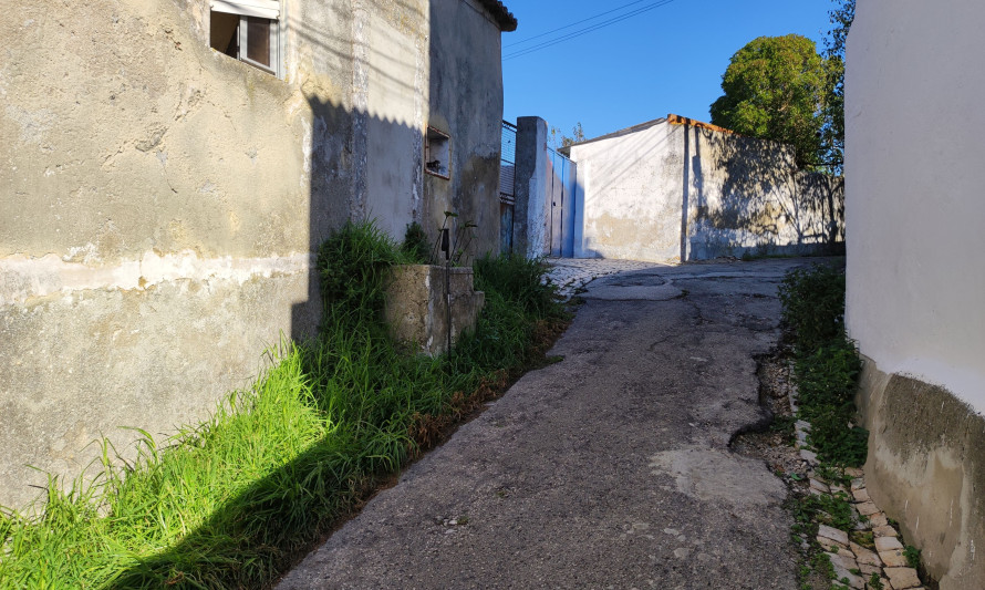 Imagem representativa de Quinta de Nossa senhora da Piedade. Perspetiva da Travessa da Anunciada.