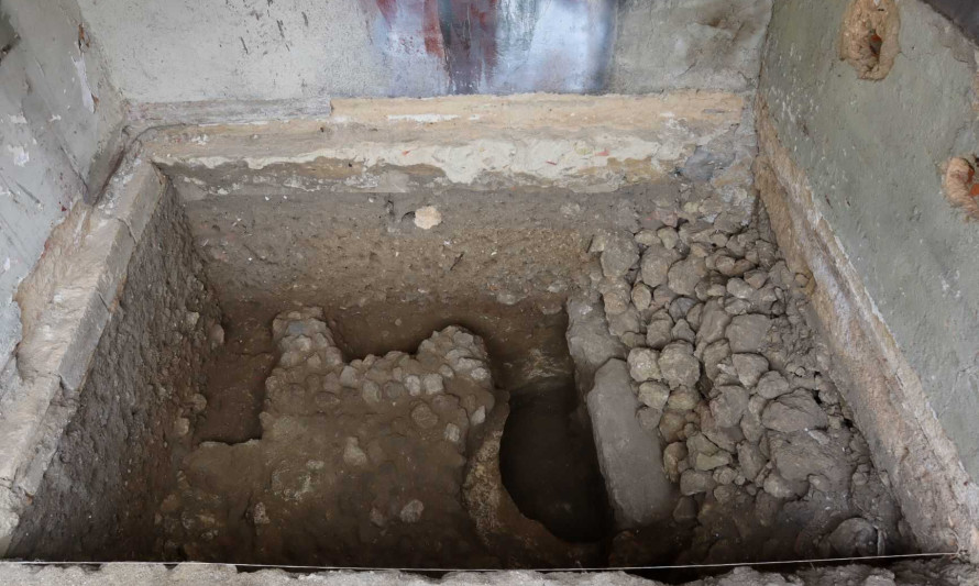 Imagem representativa de Rua do Registo Civil 26-28. Enquadramento geral do plano final da Sondagem 3 (2025).