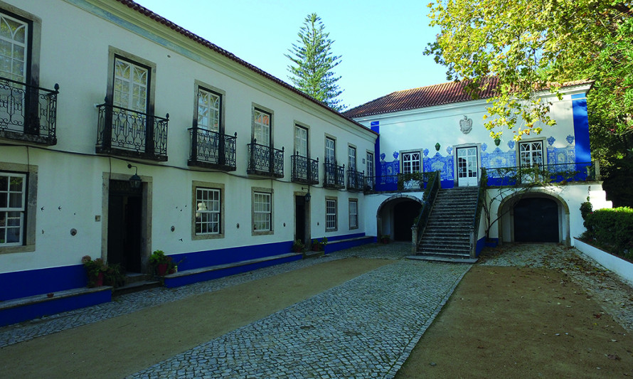Imagem representativa de Solar dos Zagallos. Perspetiva parcial do conjunto.