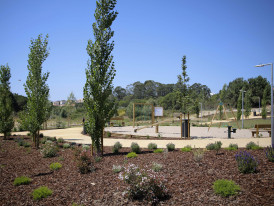 Almada, Parque Urbano, Vila Nova