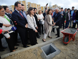 Lançamento da primeira pedra | Construção de mais de 150 habitações na Caparica