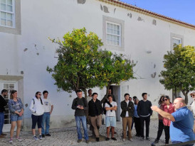 Percursos à volta da Casa da Cerca