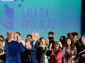 Almada, Educação, 1.ª Gala da Educação, prémios, homenagem, alunos, professores, 2023, FCT