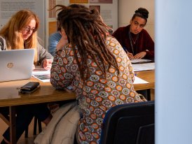 Gabinete de atendimento intempéries