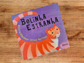 Bolinha Estranha