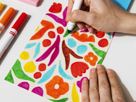 Entre Traços e Cores