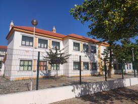Imagem representativa de Escola%203