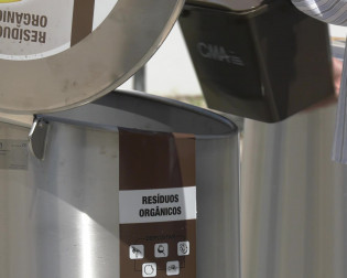 Contentores resíduos orgânicos 