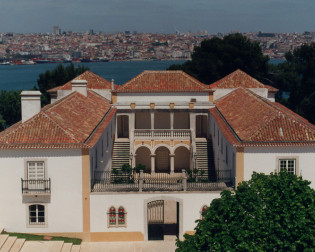 Imagem representativa de Casa da Cerca - Centro de Arte Contemporânea