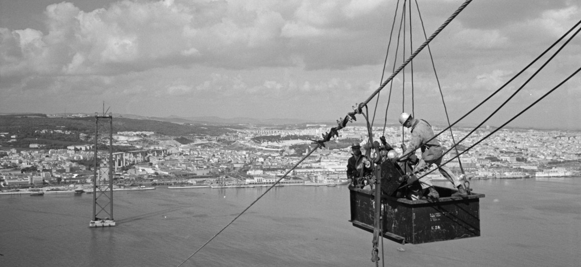 Ponte 25 de Abril