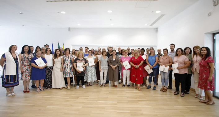 Almada, Formação, Qualifica, Recursos Humanos