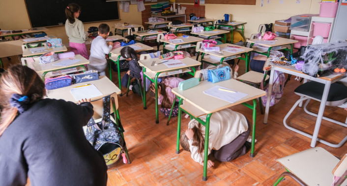 Exercício “A Terra Treme” na Escola Básica n.º 1 do Feijó 