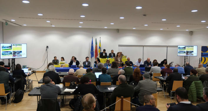 Assembleia Municipal Almada, sessão pública