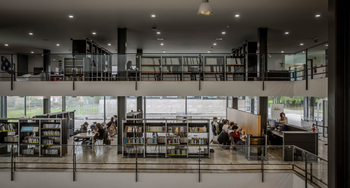 Universidade Nova de Lisboa  - Faculdade de Ciências e Tecnologia