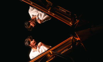 Dinis Reis ao piano