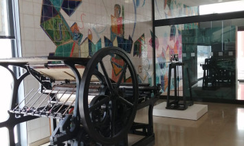 EXPOSICAO_POR_AS_IDEIAS_NO_PAPEL_BIBLIOTECA_JOSE_SARAMAGO_DEZEMBRO_2025