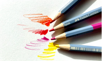 Fotografia de lápis coloridos