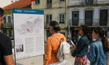 ALMADA_VELHA_PEDDY_PAPER